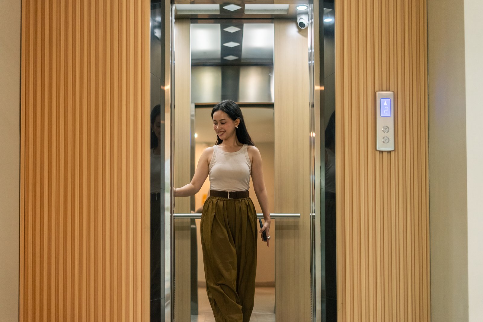 Residential elevator